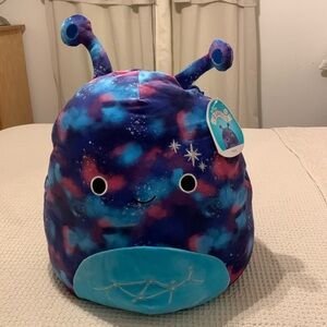 Squishmallows Piaxa Creature Giant Plush